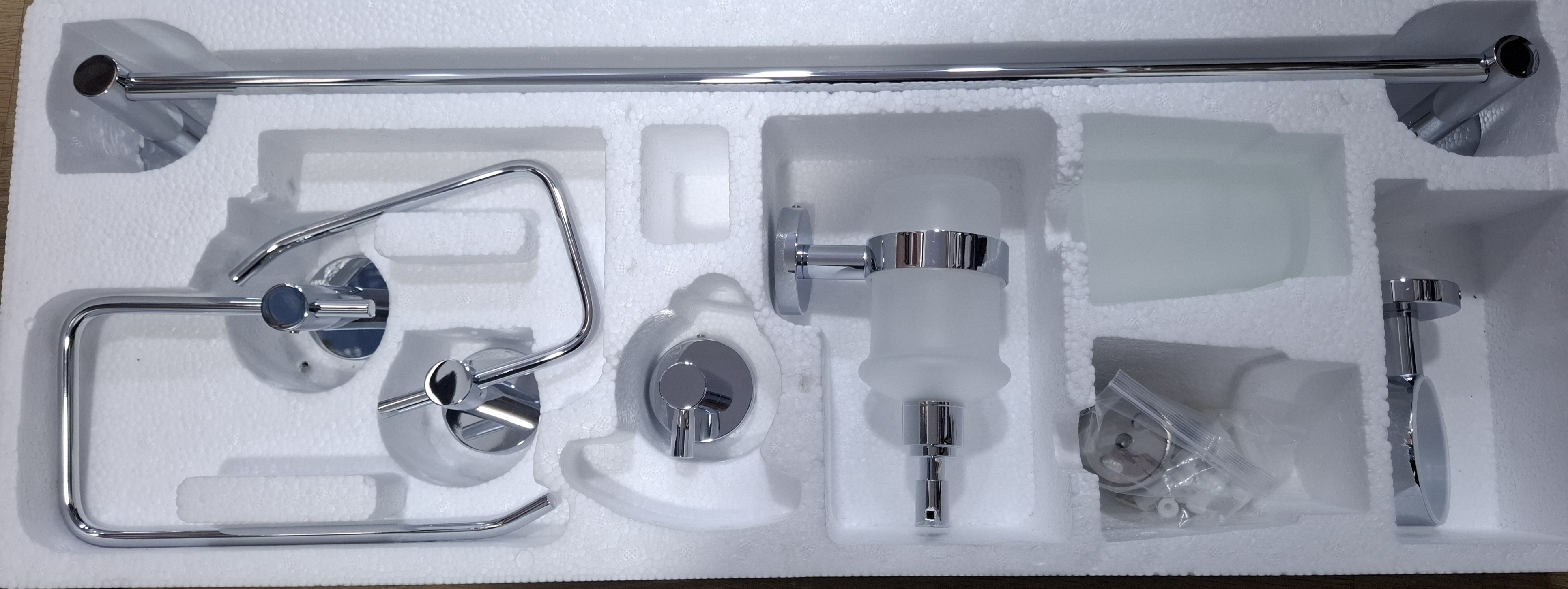 ACCESORIOS PLATEADOS ROSA EX